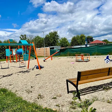 Panorama Park - Hike, & Relax شقة Vlkova