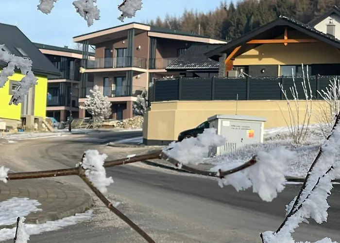 Panorama Park - Hike, & Relax Apartament Vlkova